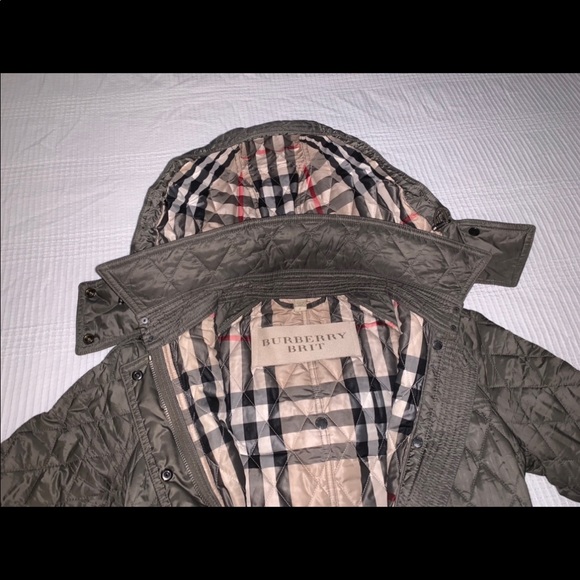Burberry Jacket - Picture 6 of 7